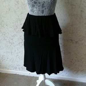 Black knit skinny skirt